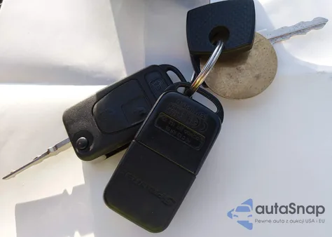 2011 Mercedes-Benz Sprinter 2500 High Roof from USA, damaged, VIN WD3PE8CB0B5578983